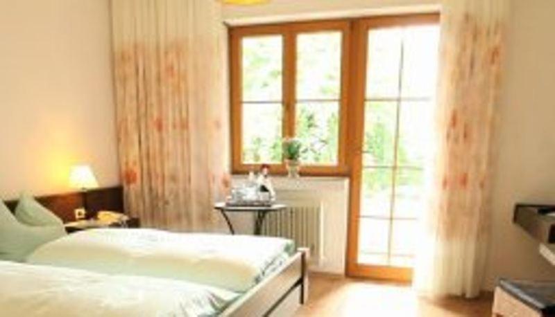 Gasthof Zur Rose Weinheim Luaran gambar