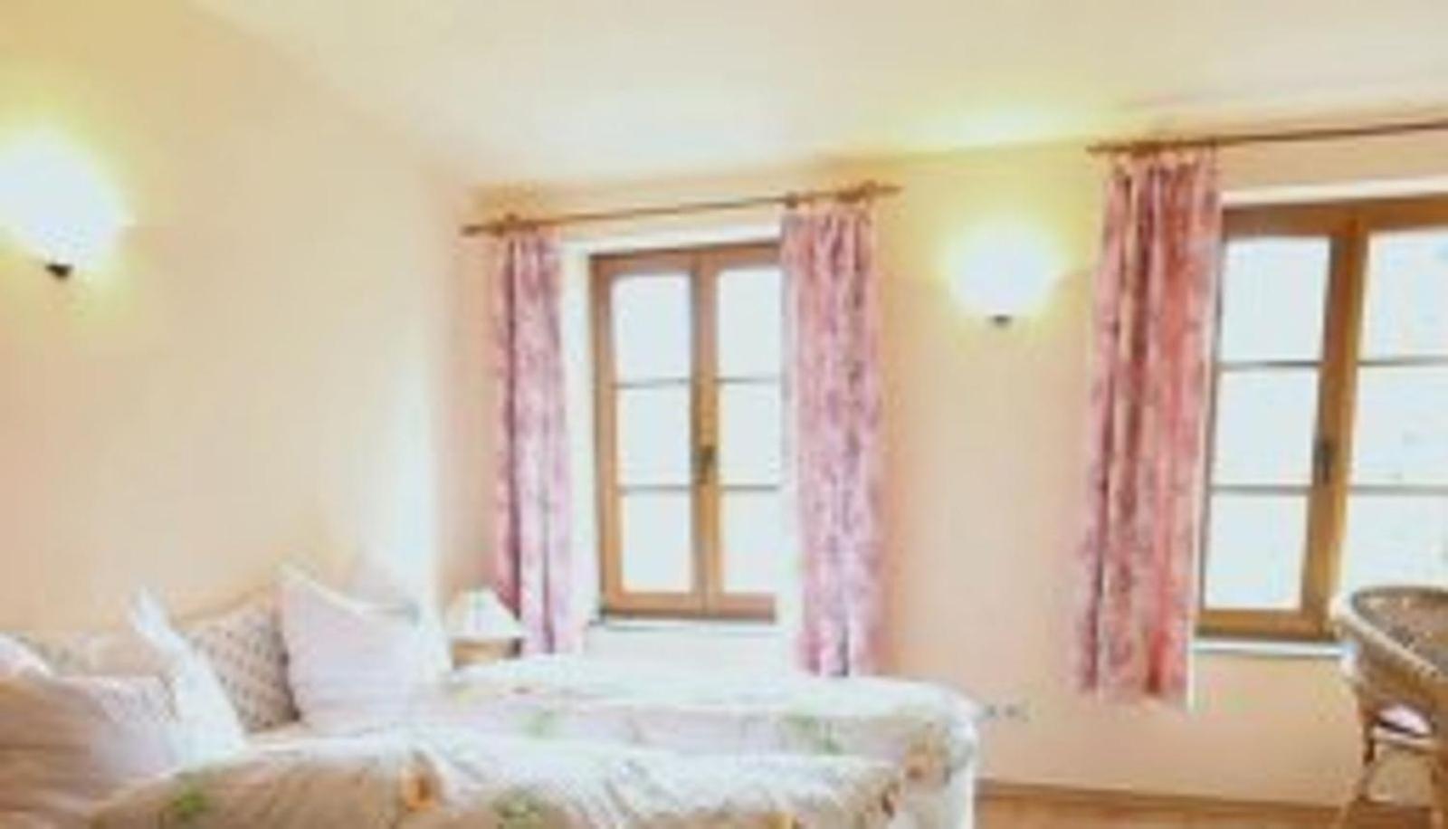 Gasthof Zur Rose Weinheim Luaran gambar